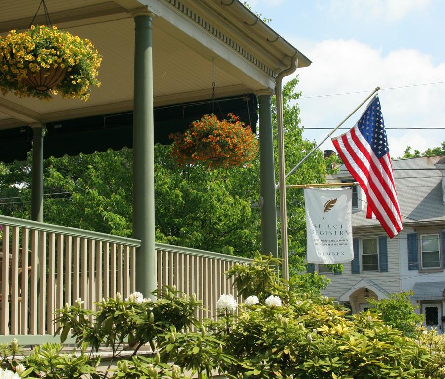 The Lafayette Inn Easton Exterior photo